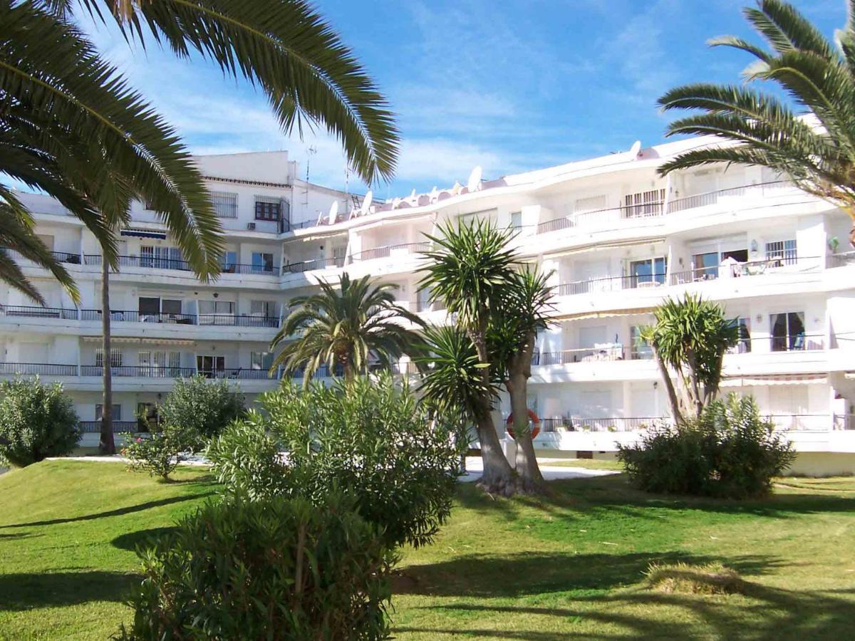 Acapulco Playa Bluewater Villas Nerja Exterior photo